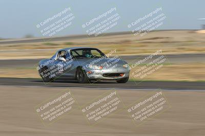 media/Oct-04-2025-OnGrid (Sat) [[44bd565ffa]]/Pink Group/SunSet/